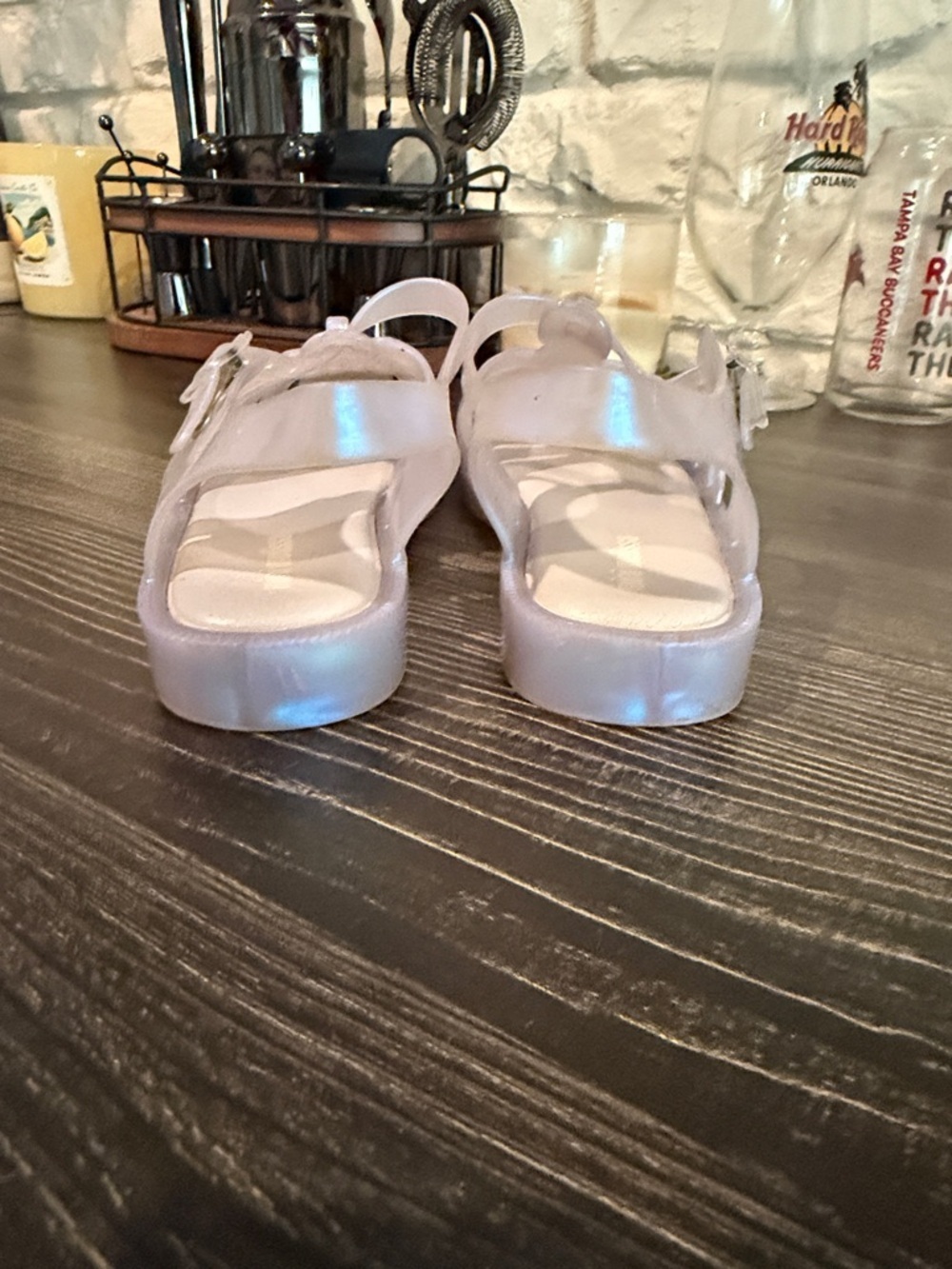 Mini Melissa Pearlescent Pink Jelly Sandals (Girls) - Picture 7 of 7